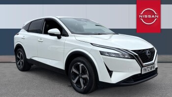 Nissan Qashqai 1.3 DiG-T MH 158 N-Connecta 5dr Xtronic Petrol Hatchback